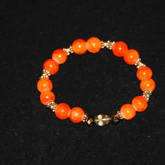 Dia De Muerto Bracelet: Golden Sugar Skull Beaded - Picture 3 of 3